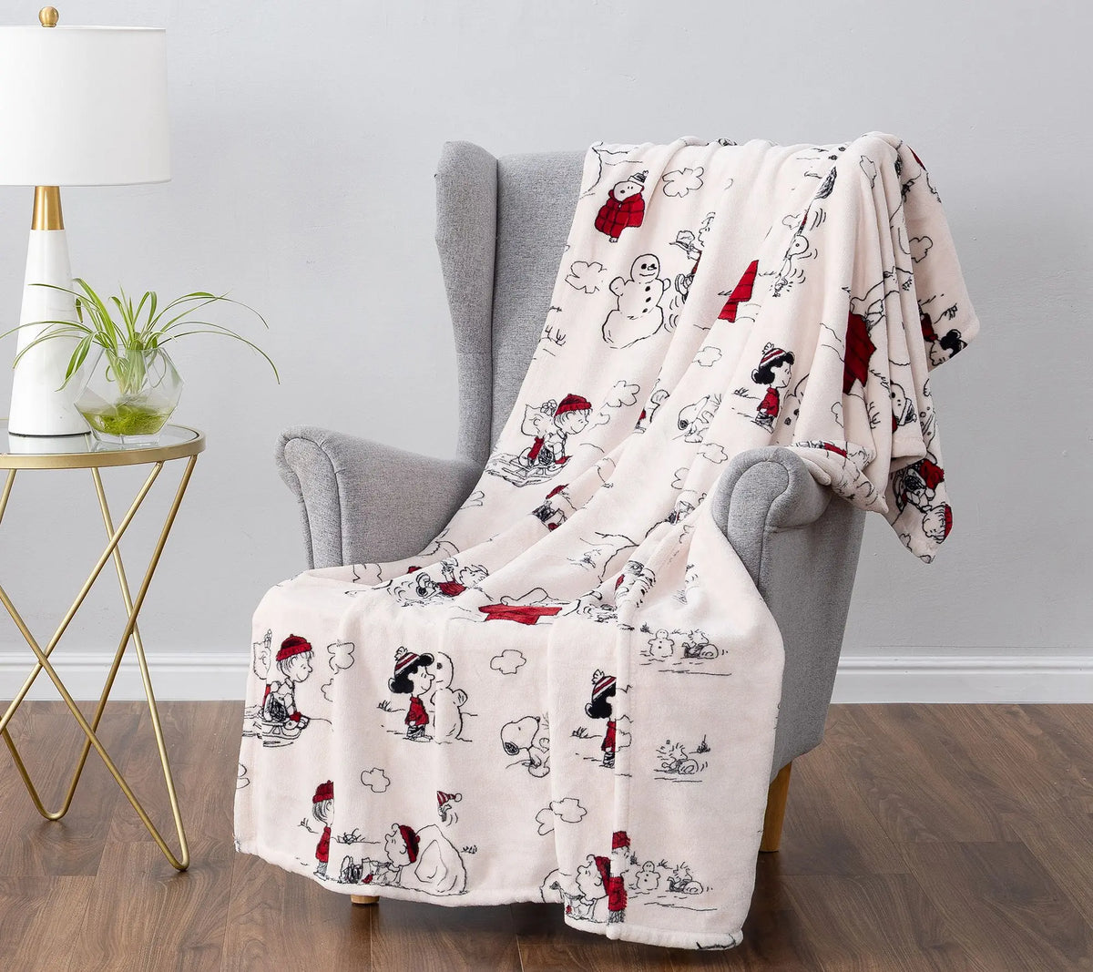 Berkshire Holiday Peanuts Twin Print Throw in Gift Box